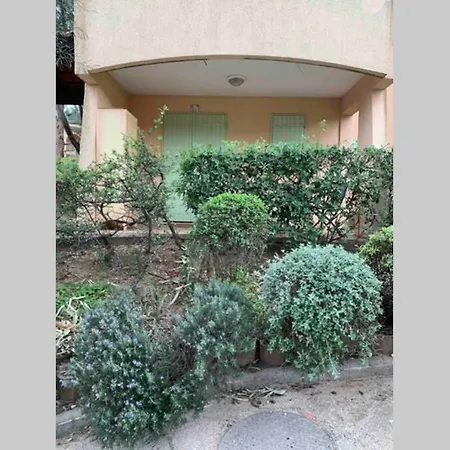 La Pinede Rez De Jardin Acces Direct Plage Piscine *